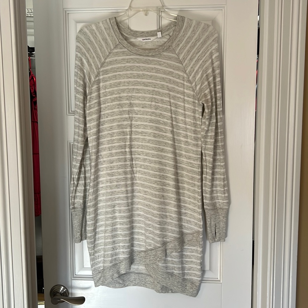 Stretchy athleta sweater dress